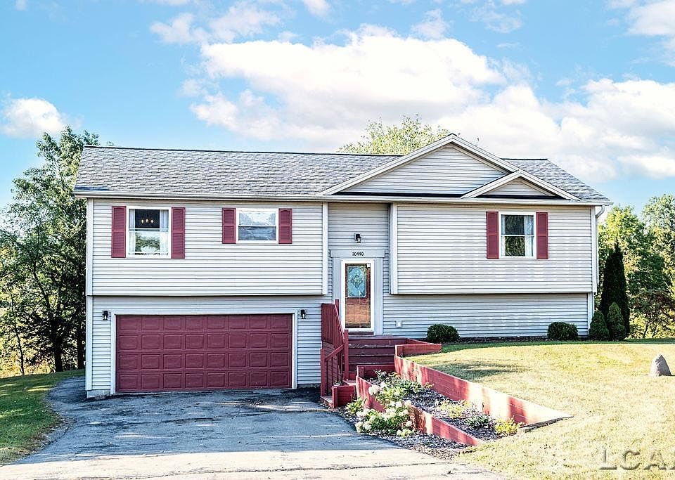 1st image of 10440 Connemara Cir