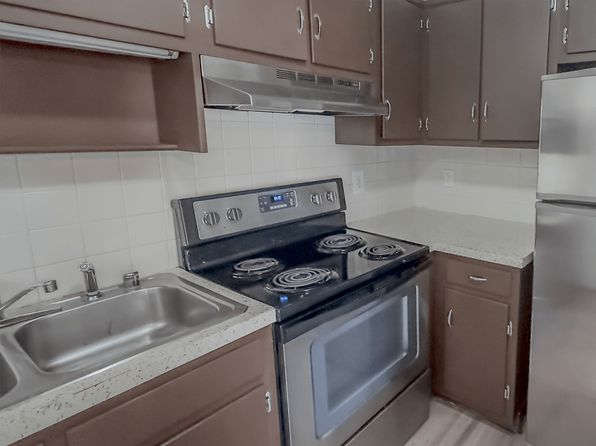312 Broad St APT F72