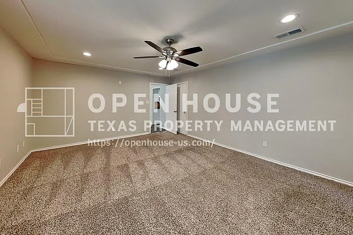 1114 Wilshire Dr — Photo 12