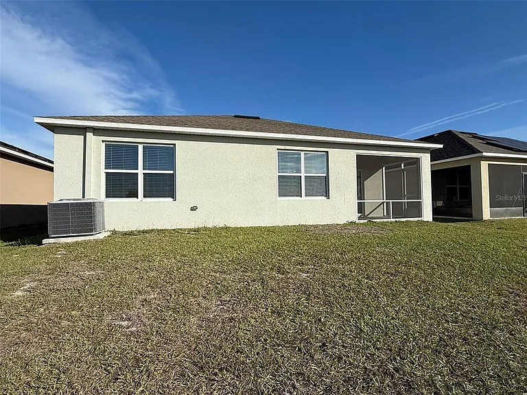 313 Sofia Ln — Photo 26