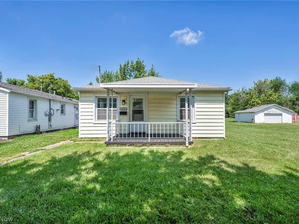 1213 E Parish St, Sandusky, OH 44870