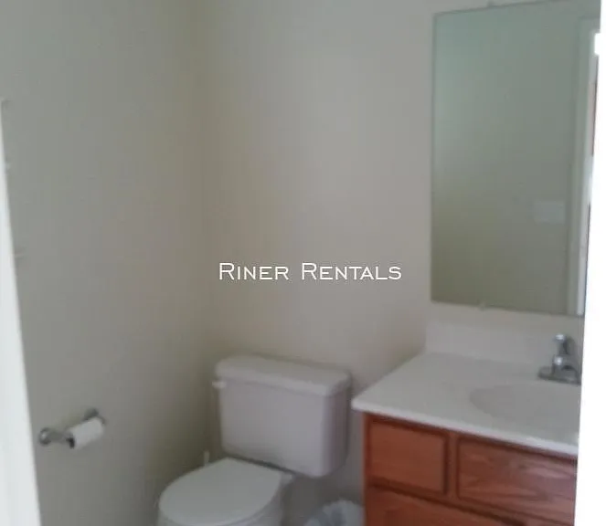 2412 Millwood Loop — Photo 5
