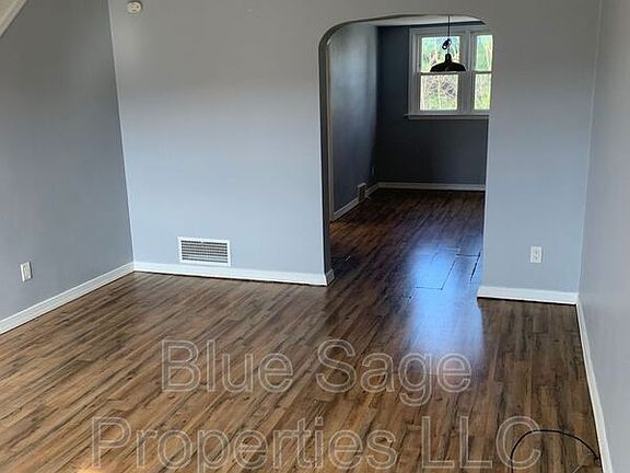 2nd image of 2203 Bond Ave