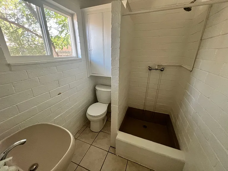 7519 Mariposa Trl — Photo 11