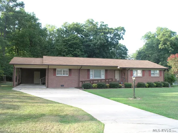 107 Hillcrest Dr, Roanoke Rapids, NC 27870