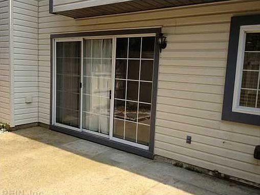 2nd image of 612 Oleander Cir