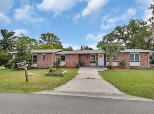 727 N Stone St, Deland, FL 32720