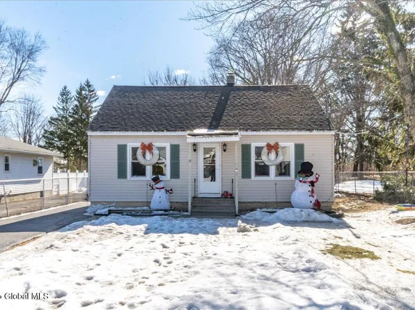 15 Pfeil Avenue, Albany, NY 12205