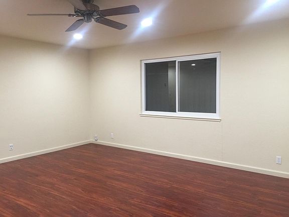 3rd image of 2710 Chopin Ave