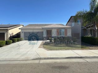 2122 Alexander Ave, Tulare, CA 93274