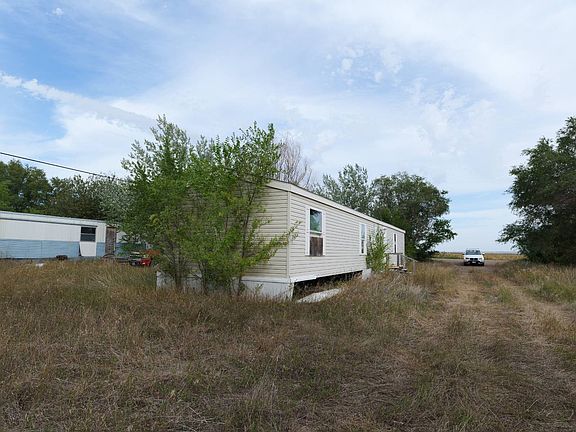 3rd image of 1109 S Interstate Ave