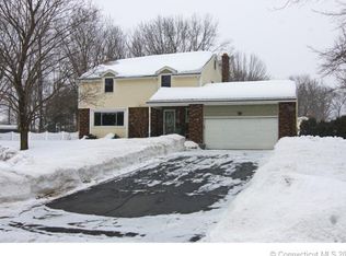 12 Carey Ln, South Windsor, CT 06074