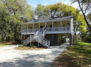 8235 Seaside Oaks Ln, Edisto Island, SC 29438