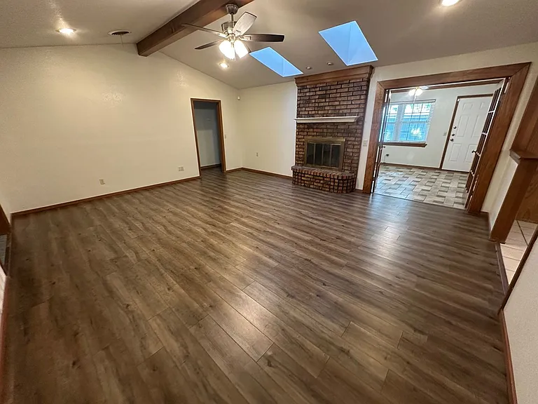 7503 Elmhurst Dr — Photo 7