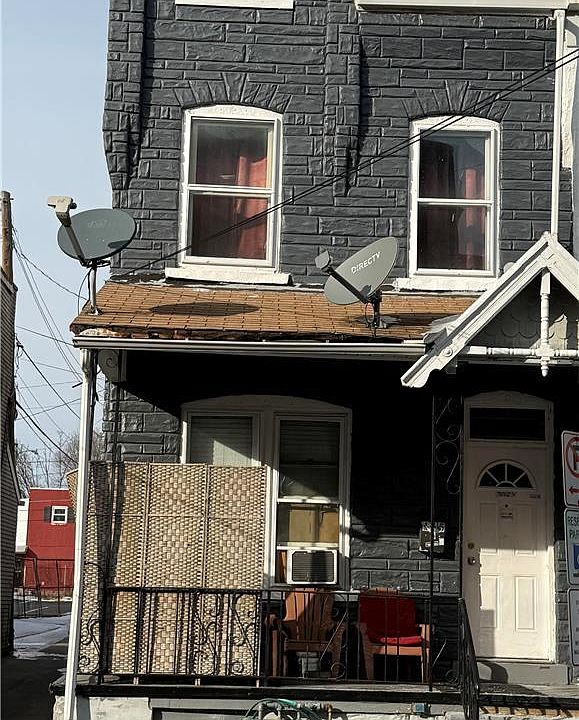 1st image of 165 W Turner St