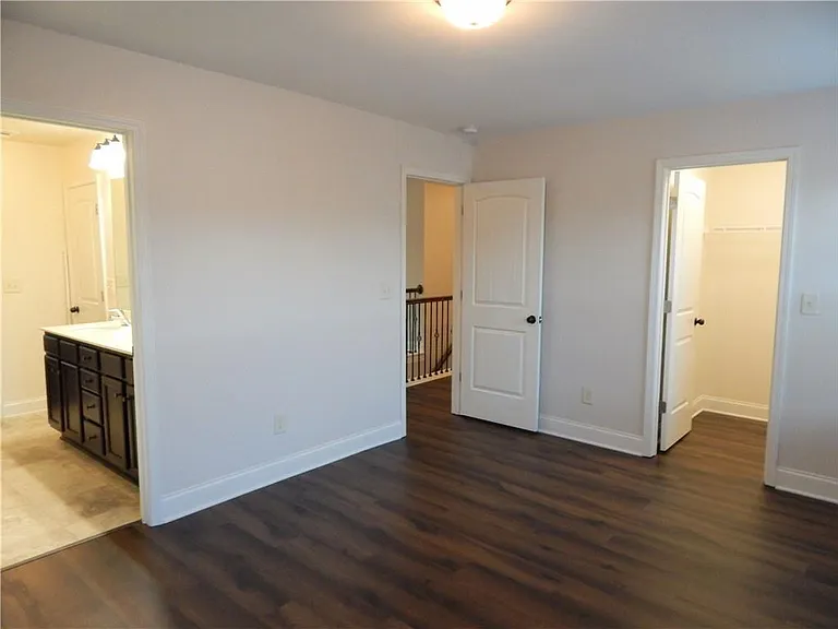 2441 Melton Common Dr — Photo 73