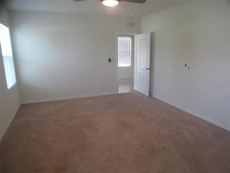 599 Autumn Stream Dr — Photo 9