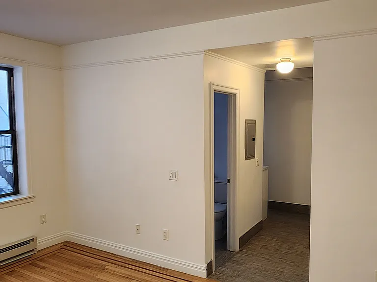 111 Garrison Avenue — Photo 3