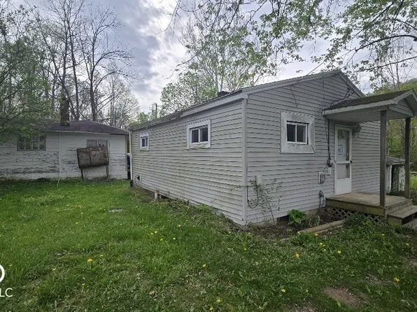 4745 Upper Patton Park Rd, Martinsville, IN 46151