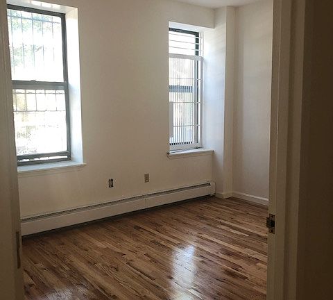 4th image of 649 Riverdale Ave #4R