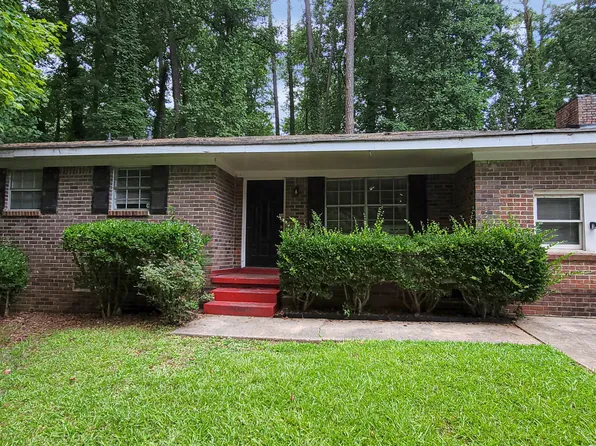 2710 Williamsburg Dr, Decatur, GA 30034