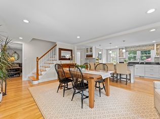 1078 Hopewell Rd, South Glastonbury, CT 06073