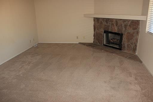 4th image of 1401 Cinder Rock Dr