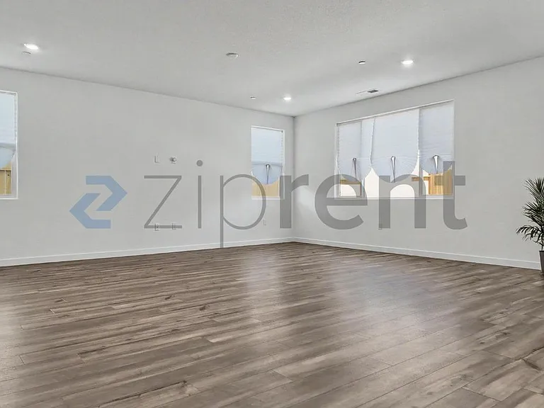 10317 Tempier Way — Photo 12