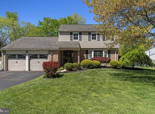 285 Manor Rd, Harleysville, PA 19438