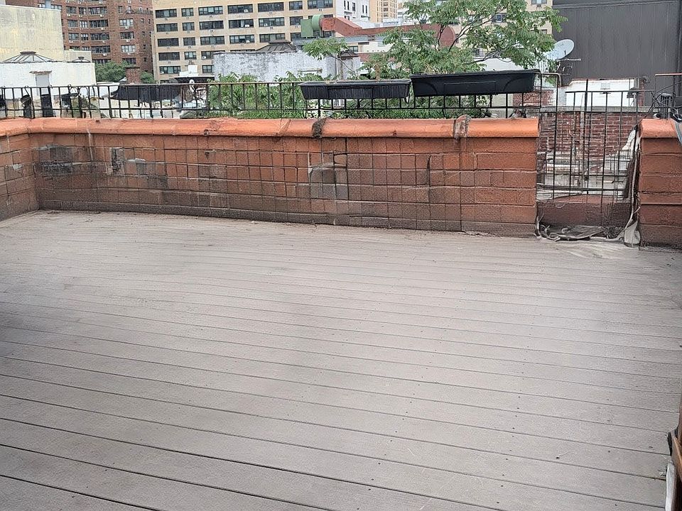 1st image of 235 E 13th St #6I