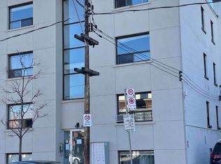 676 Mount Pleasant Rd #102, Toronto, ON M4S2N3