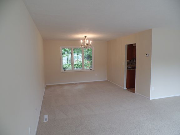 5th image of 6543 Bayberry Dr