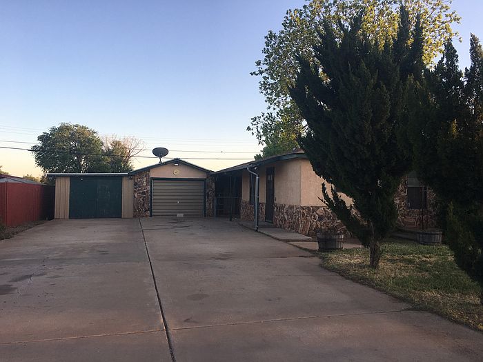 2nd image of 511 Dixie Dr