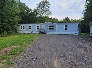 5871 Weaver Rd, Lee Center, NY 13363