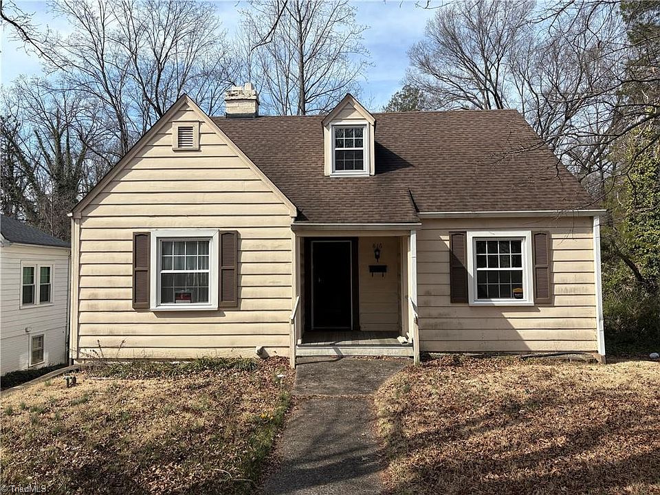 1st image of 816 Knollwood St