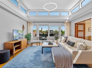 27 West St APT 8, Cambridge, MA 02139