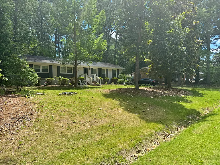 3307 C View St — Photo 2
