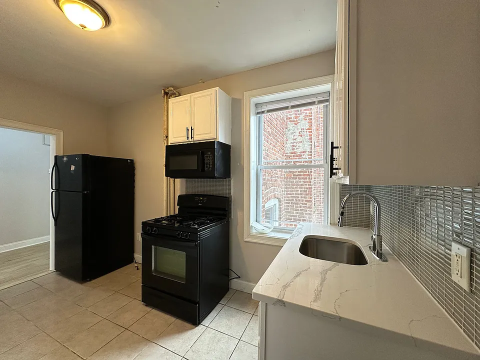 76 Congress St #46E