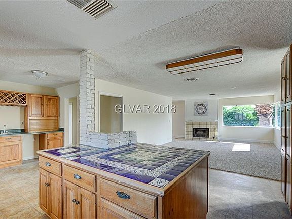 4th image of 1500 New Mexico St