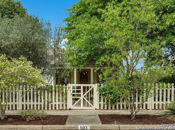 5th image of 503 W Lynwood Ave