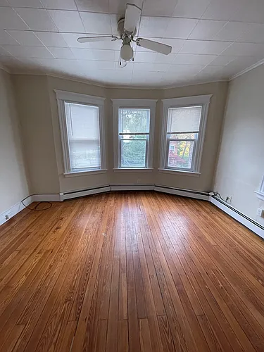 14 Lester St #STREET3L Photo 1
