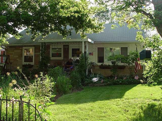 1st image of 4770 N Payton Ave