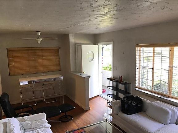 4th image of 511 N Kentucky Ave
