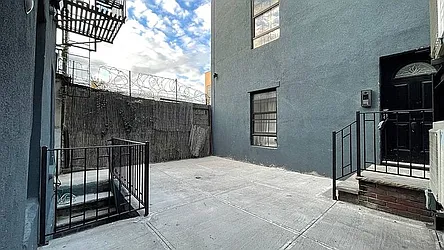 Rented by Doorway NYC, LLC