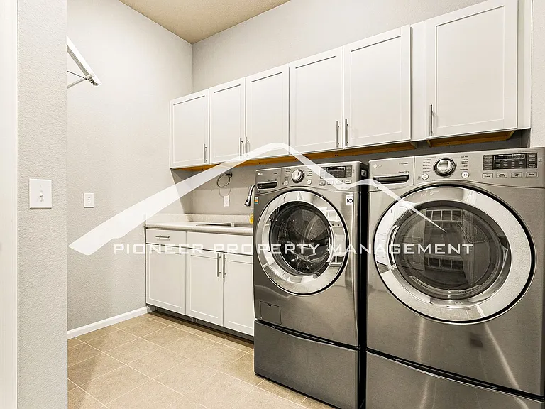 16876 W 85th Ln — Photo 18