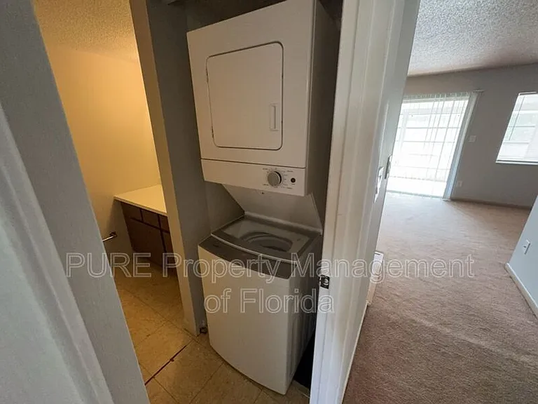 549 Fairways Dr #B — Photo 26
