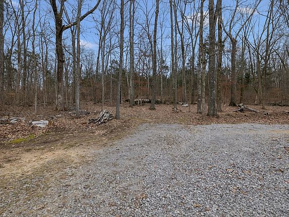 5th image of 3726 Benders Ferry Rd