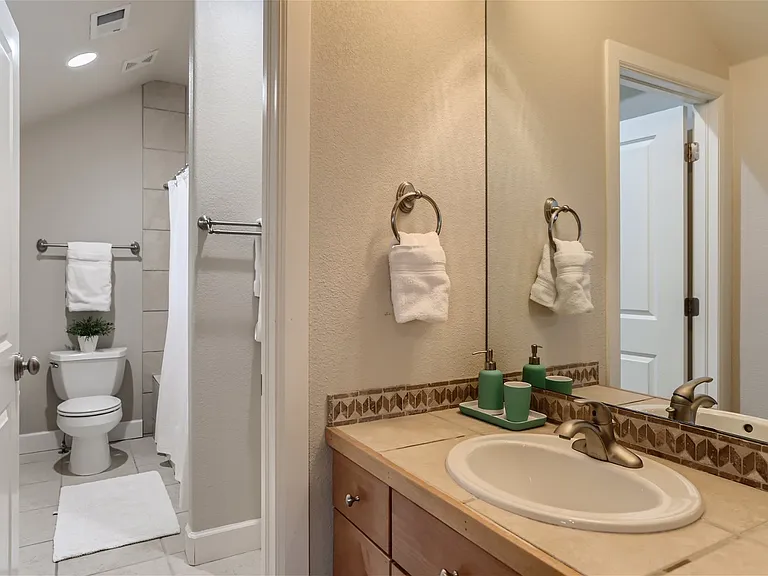 197 Meadow View Pkwy — Photo 15