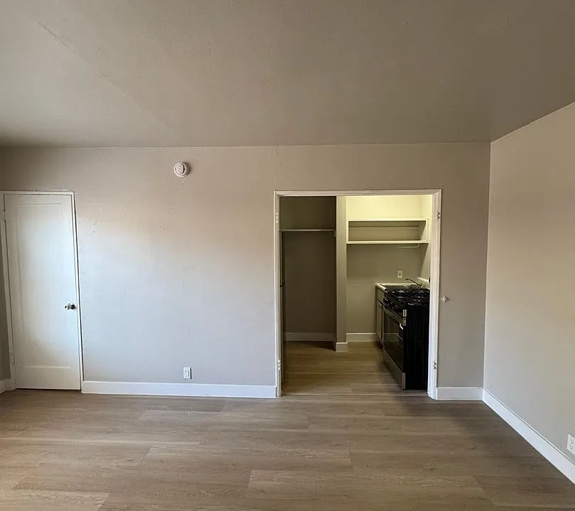 1338-1346 Crenshaw Blvd