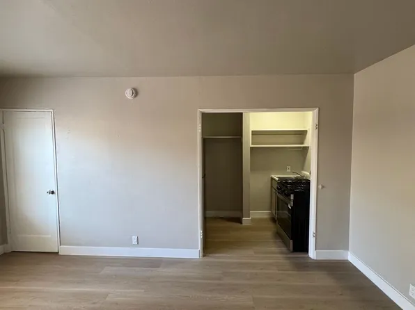 Crenshaw Apts LLC